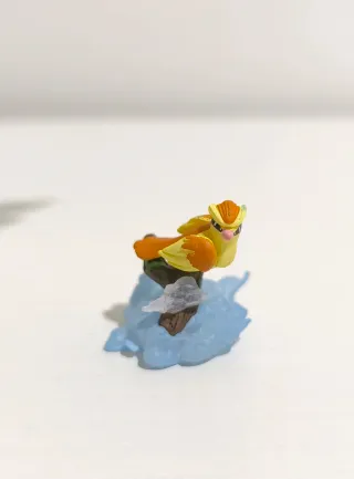 Figuras Pokémon Pidgey, Pidgeotto y Pidgeot