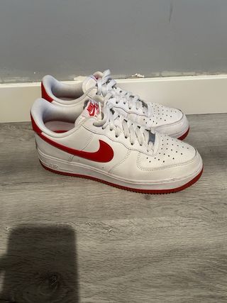 Zapatillas Nike Air Force 1 Blancas y Rojas