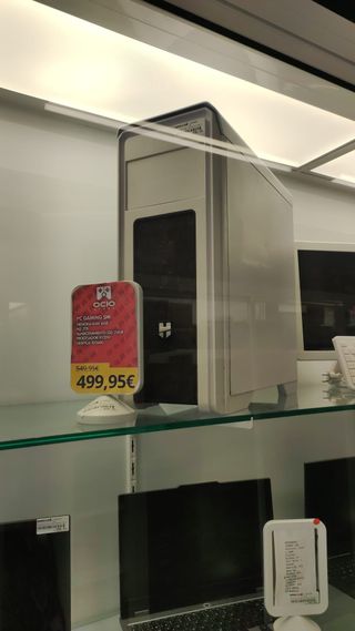 PC TORRE GAMING  RYZEN7 16GB RAM  RTX5600