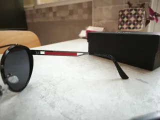 Preciosas gafas de sol Prada