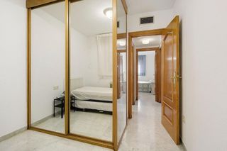 Piso en venta en Pajaritos - Plaza de Toros en Granada