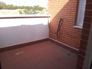 Casa adosada en alquiler en Rejas en Madrid