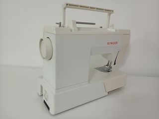 Macchina da Cucire Singer Gold 9032