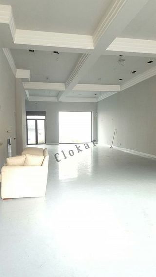 Local comercial en alquiler en Ensanche en Coruña (A)