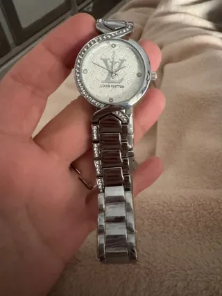 Reloj Louis Vuitton Elegante