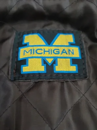 Chaquetón 3/4 de cuero marrón