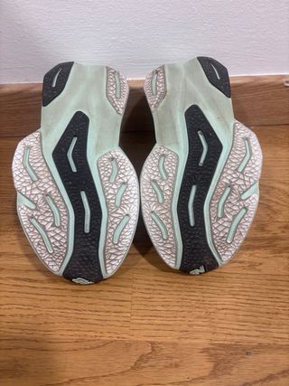 New Balance Fuelcell Rebel Fantomfit 36