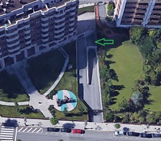 Garaje en venta en Montecerrao en Oviedo