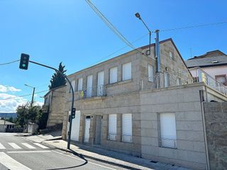 Chalet en venta en San Francisco en Ourense