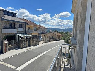 Chalet en venta en San Francisco en Ourense