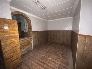 Casa adosada en venta en Ceutí