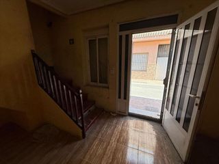 Casa adosada en venta en Ceutí
