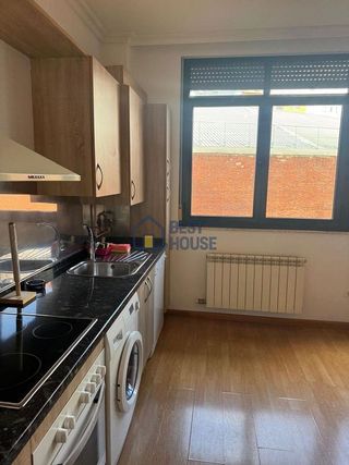 Piso en alquiler en La Chantría - La Lastra en León