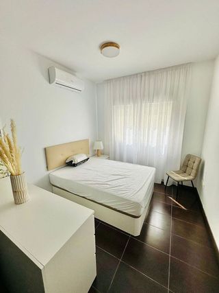 Estudio en alquiler en Centro - Sagrario en Granada