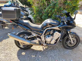 Yamaha Fazer 1000 Negra