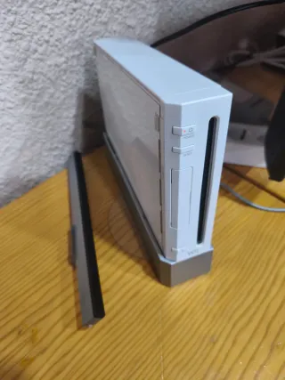 Nintendo Wii Blanca + Mando + Juegos