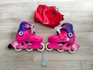 Patines niña Talla 26-28 + Protecciones y Casco.