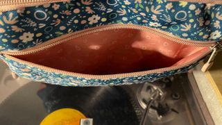 Mochila Enso floral azul y rosa