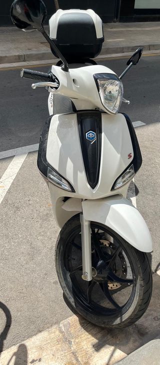 Piaggio Liberty 125 S 2021 - 1.500 km