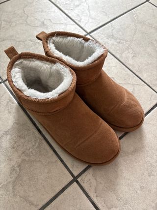 Stivaletti con pelo marroni