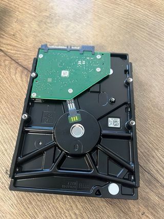 Disco Duro Seagate SkyHawk 2TB Vigilancia