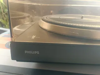 Tocadiscos vintage Philips 685 Electronic Control.