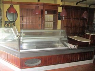 Local comercial en alquiler en Santo Domingo - La Estación en Aranda de Duero