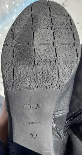 Botas de tacón negras