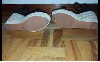 Zapatillas de esparto con cuña negras