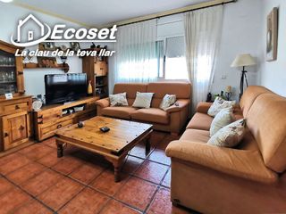 Chalet en venta en Vallirana