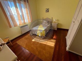 Chalet en alquiler en La Cabaña - Valón en Ferrol