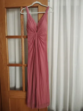 Vestido ceremonia rosa maquillaje