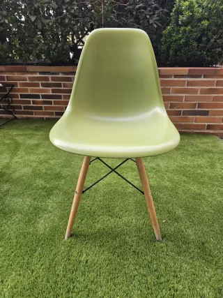 Sillas Tower Diseño Interior