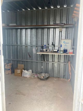 Caseta de obra prefabricada metálica