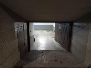 Alquilo garaje completo en Las Rozas