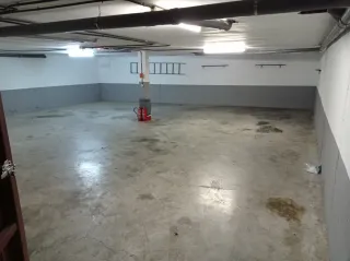 Alquilo garaje completo en Las Rozas