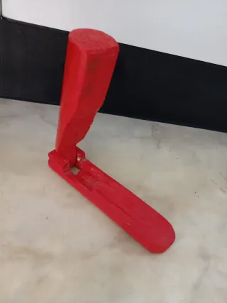 Cascanueces artesano rojo