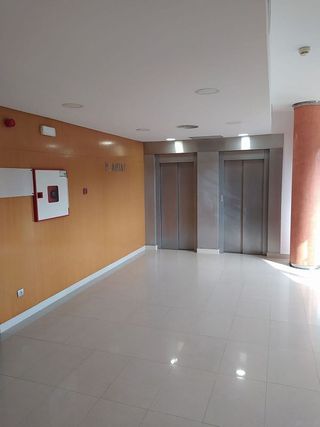 Oficina en alquiler en Coll Favà - Can Magí en Sant Cugat del Vallès