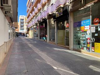 Local comercial en venta en Amposta