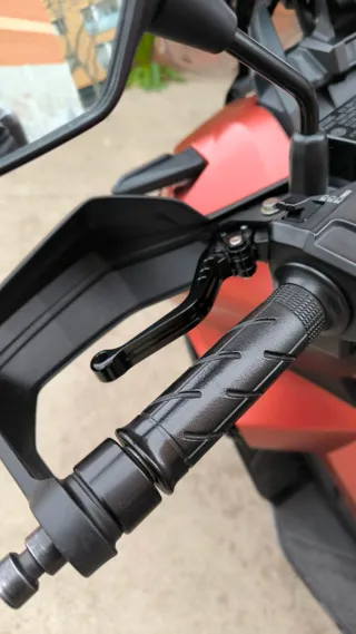 Honda ADV 350 Maxi-Scooter Naranja