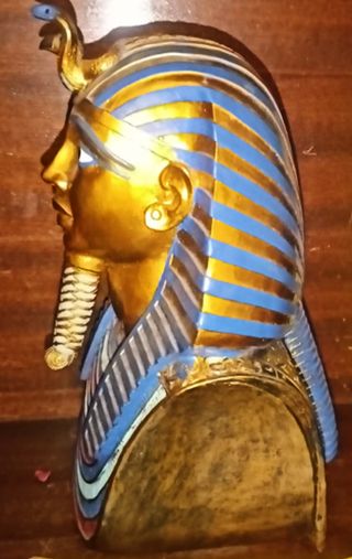 Busto Resina Tutankamon 18x15x12 cm