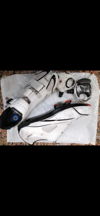 Zapatillas de pedal automatico (para ciclismo)