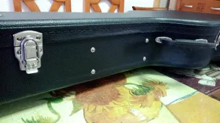 Estuche RÍGIDO EK para Guitarra Española