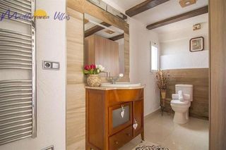Casa en venta en Teulada Pueblo en Teulada