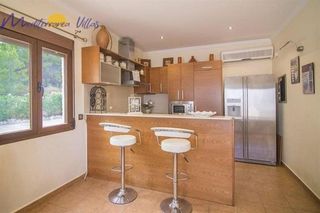 Casa en venta en Teulada Pueblo en Teulada