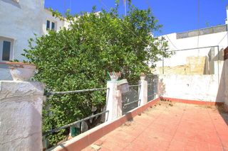 Casa adosada en venta en Maó en Mahón