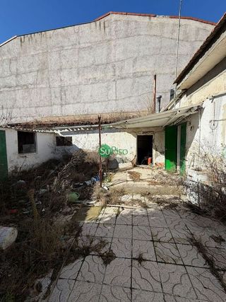 Casa adosada en venta en Yeles