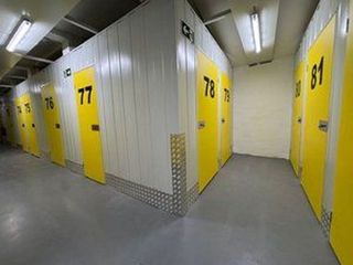 Trastero en venta en Comillas en Madrid