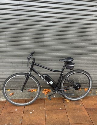 Bicicleta Eléctrica BTWIN Negra