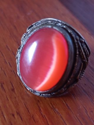 Anillo Antiguo Oriental Piedra Roja